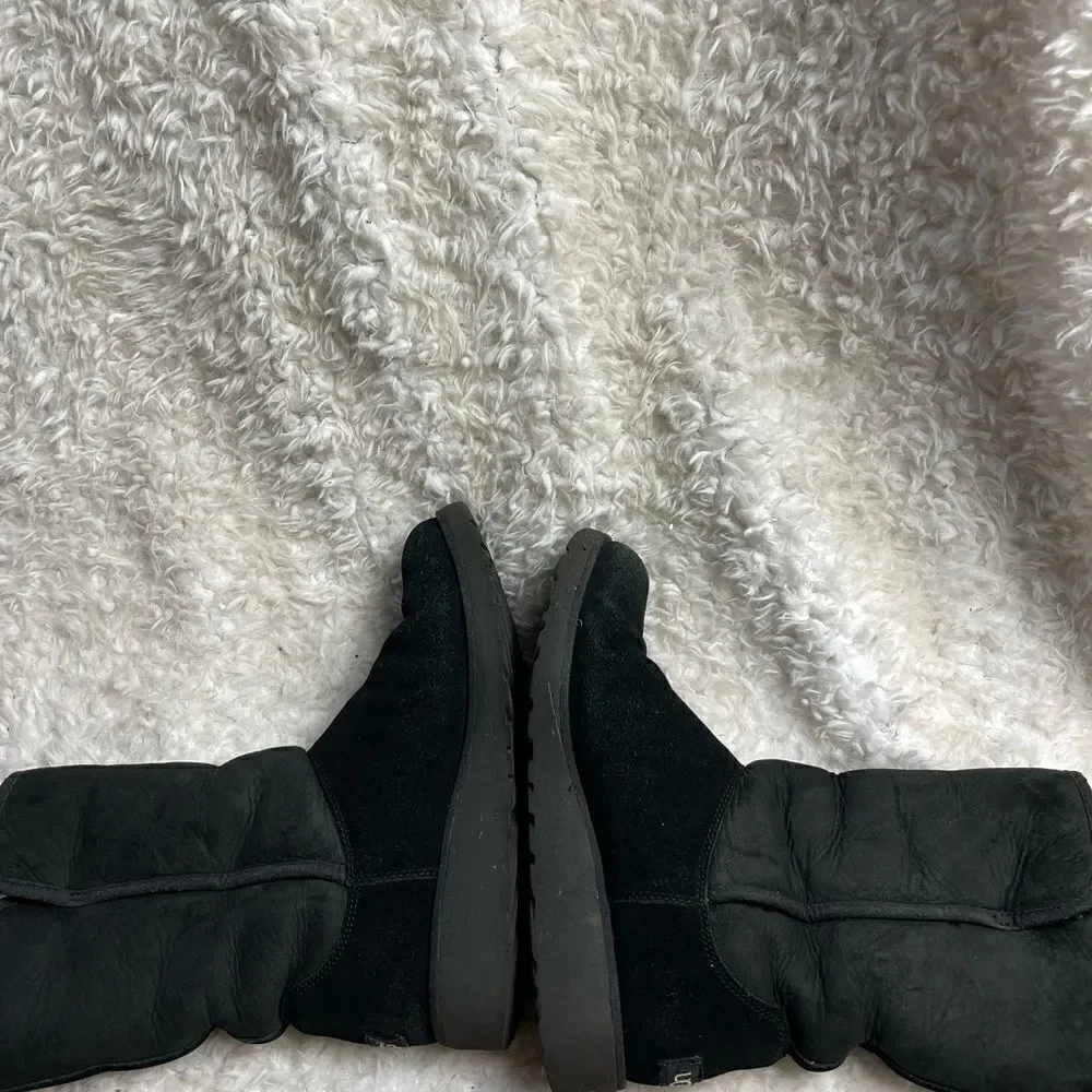 UGG Amie leather black suede sheepskin Wedge Wool Shearling lining SZ9